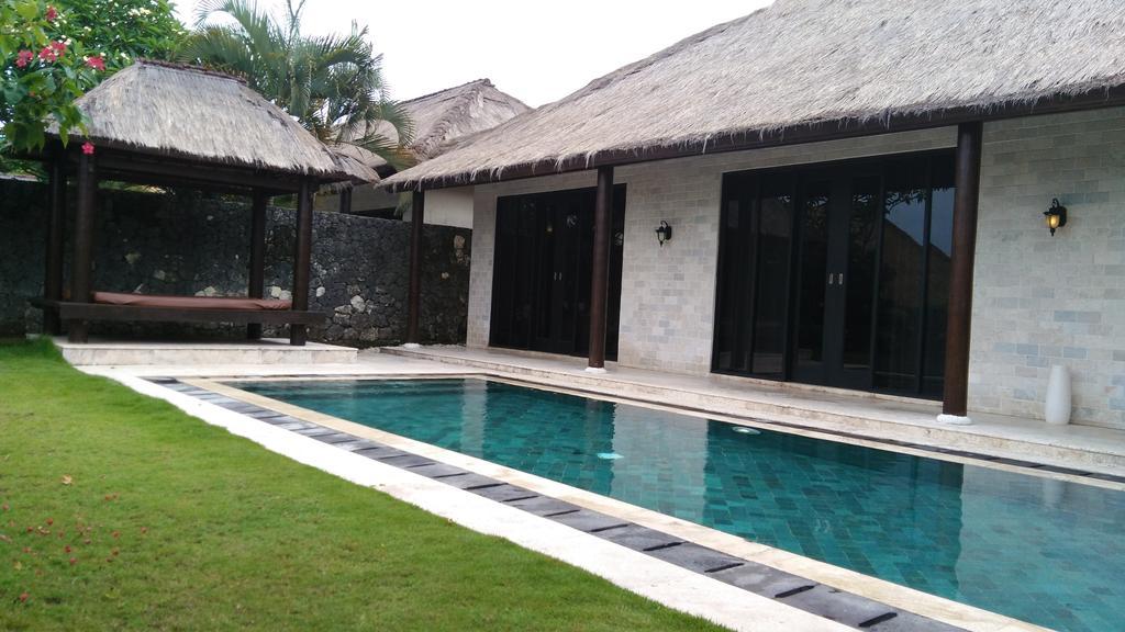 Royal Pool Villa Bali Nusa Dua  Zimmer foto